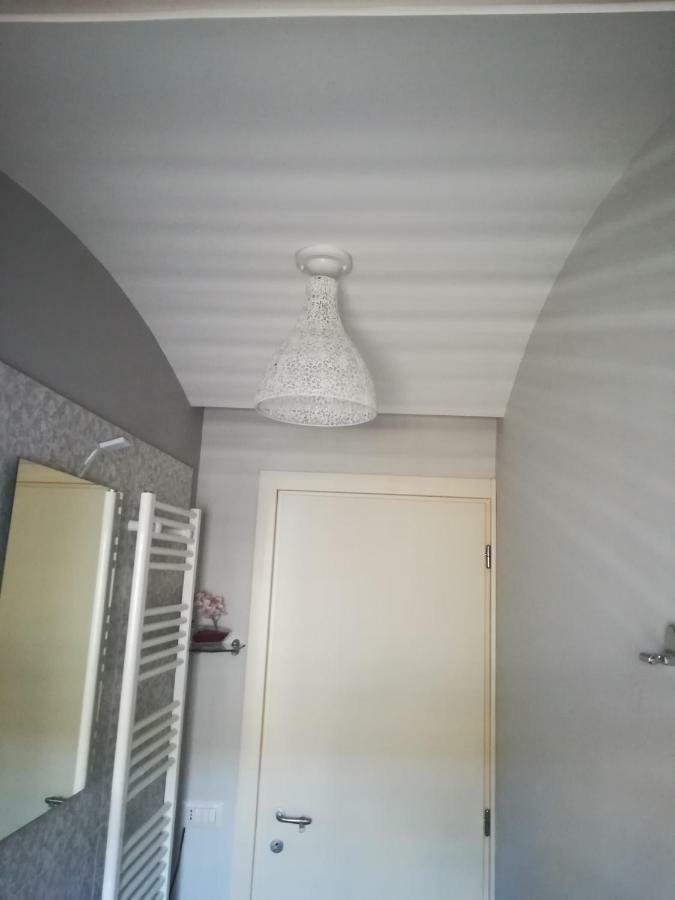 Casa Nicole Apartment Castelbuono  Luaran gambar